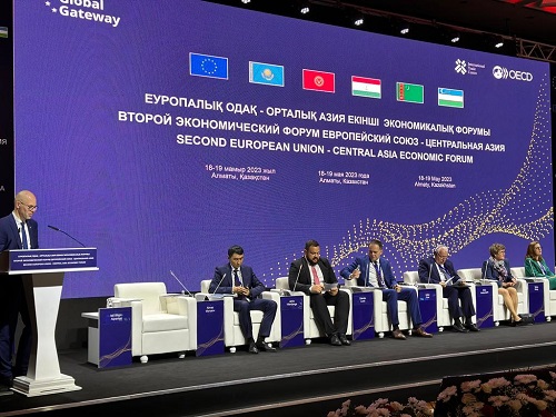Алмаз Ыдырысов Еуропалық одақ – Орталық Азия  II экономикалық форумына қатысты