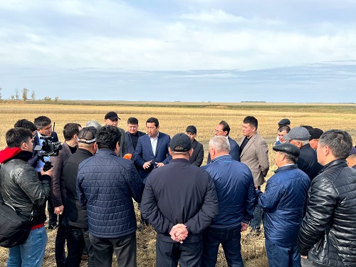 Ауыл шаруашылығы министрі Солтүстік Қазақстан облысының егістігін аралап шықты