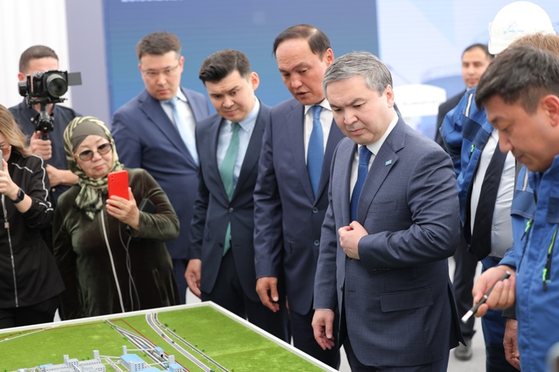 ЕвроХим Қазақстандағы ең ірі күкірт қышқылы зауыттарының бірін іске қосты