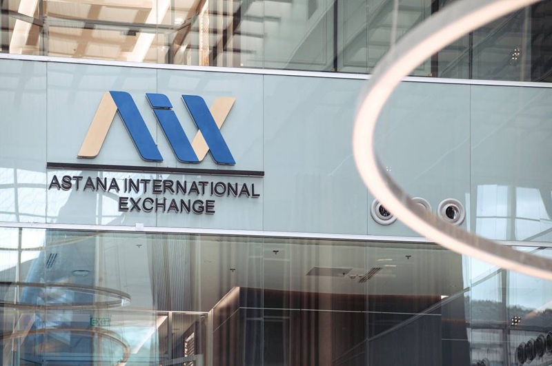 ҚХР капиталы AIX алаңында: неліктен Қазақстан ҚХР мен әлемдік нарықтар арасындағы жаңа инвестициялық көпірге айналып келеді?